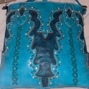 Brand new turquoise purse never used